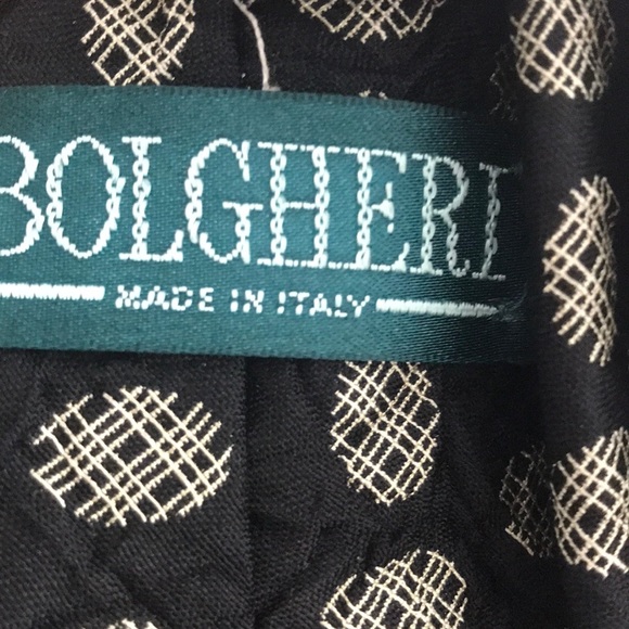 Black and white Italian 100” silk tie🌺 - Picture 2 of 5